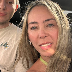 Meet your Posher, Dadyana